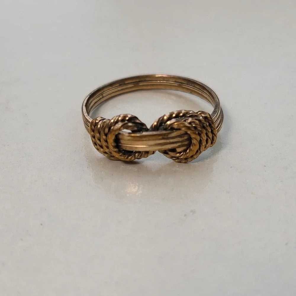 12K Gold Filled Wire Wrapped Knot Ring Size 5.5 Vintage Nautical Boho